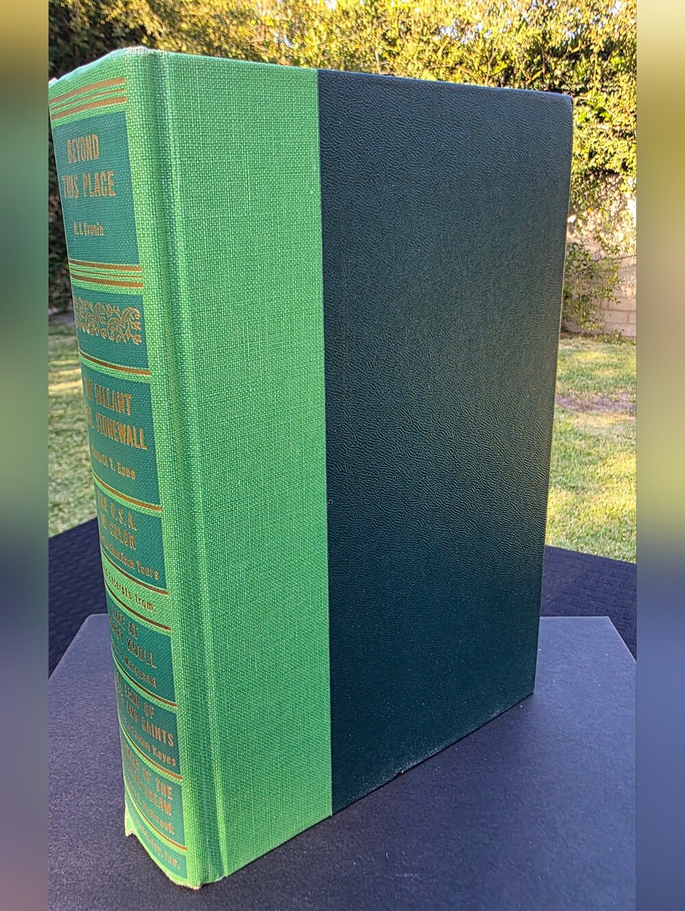 Vintage 1957 Best in Books Vol 26 Hardcover Dust Jacket Mid Century | Green Gold